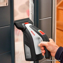             Стеклоочиститель Bosch GlassVac 06008B7000        
